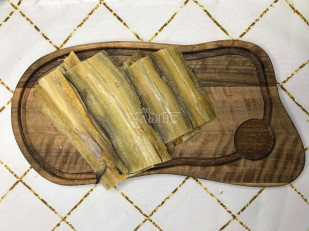 Лаваш со вкусом холодца и хрена: Угорь вяленый