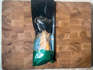 Сыр 60 гр ГОРНЫЙ СЫРОВАР (Нити): Сыр 100 гр ГОРНЫЙ СЫРОВАР (Косичка копчёная)