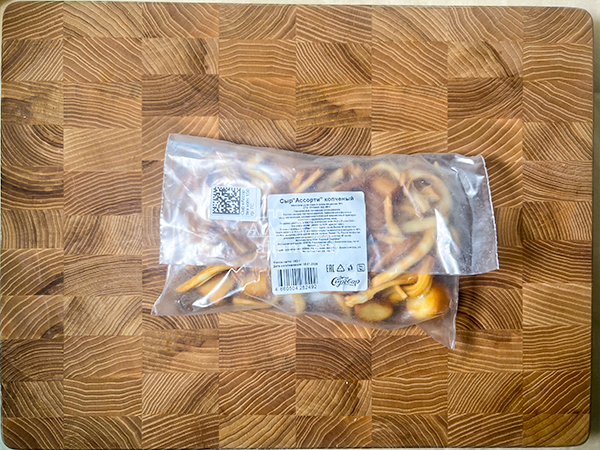 Сыр 150 гр ГОРНЫЙ СЫРОВАР (Ассорти копчёный) в Кашире